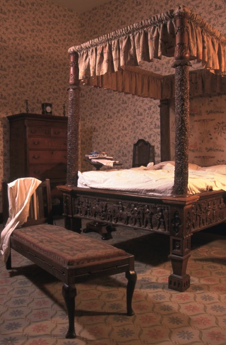 Bed of Sir Rhys ap Tomas